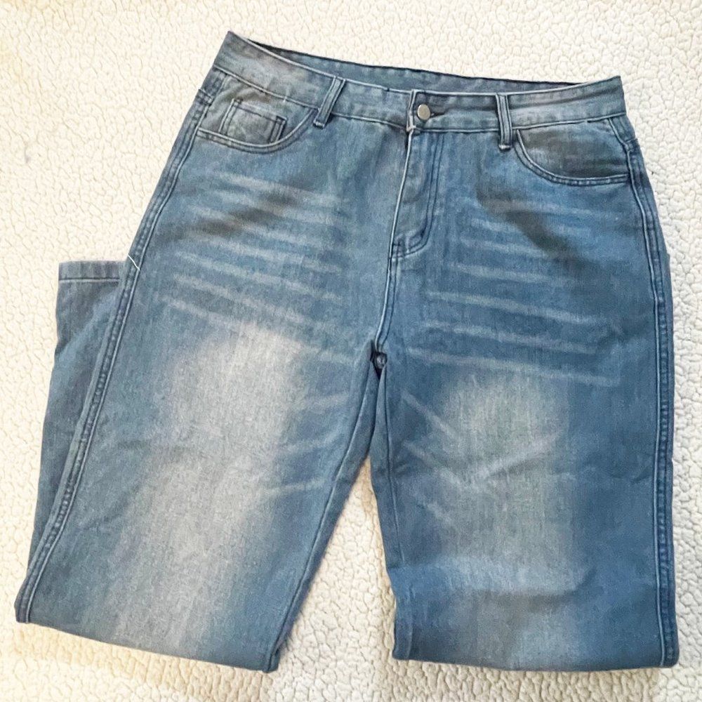 High Rise Wide Leg Jeans Size 34 Straight Wide Leg Y2K 90s Baggy Denim Trendy